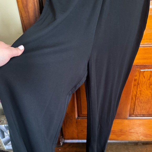Garnet Hill Twist Front Jumpsuit Size Large Black Like New - Picture 4 of 10